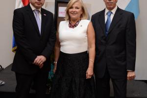 Viceministro Hugo F. Rivera Fernández, Emb. Cristina Castro y Mtro. Pablo Sáenz Briones